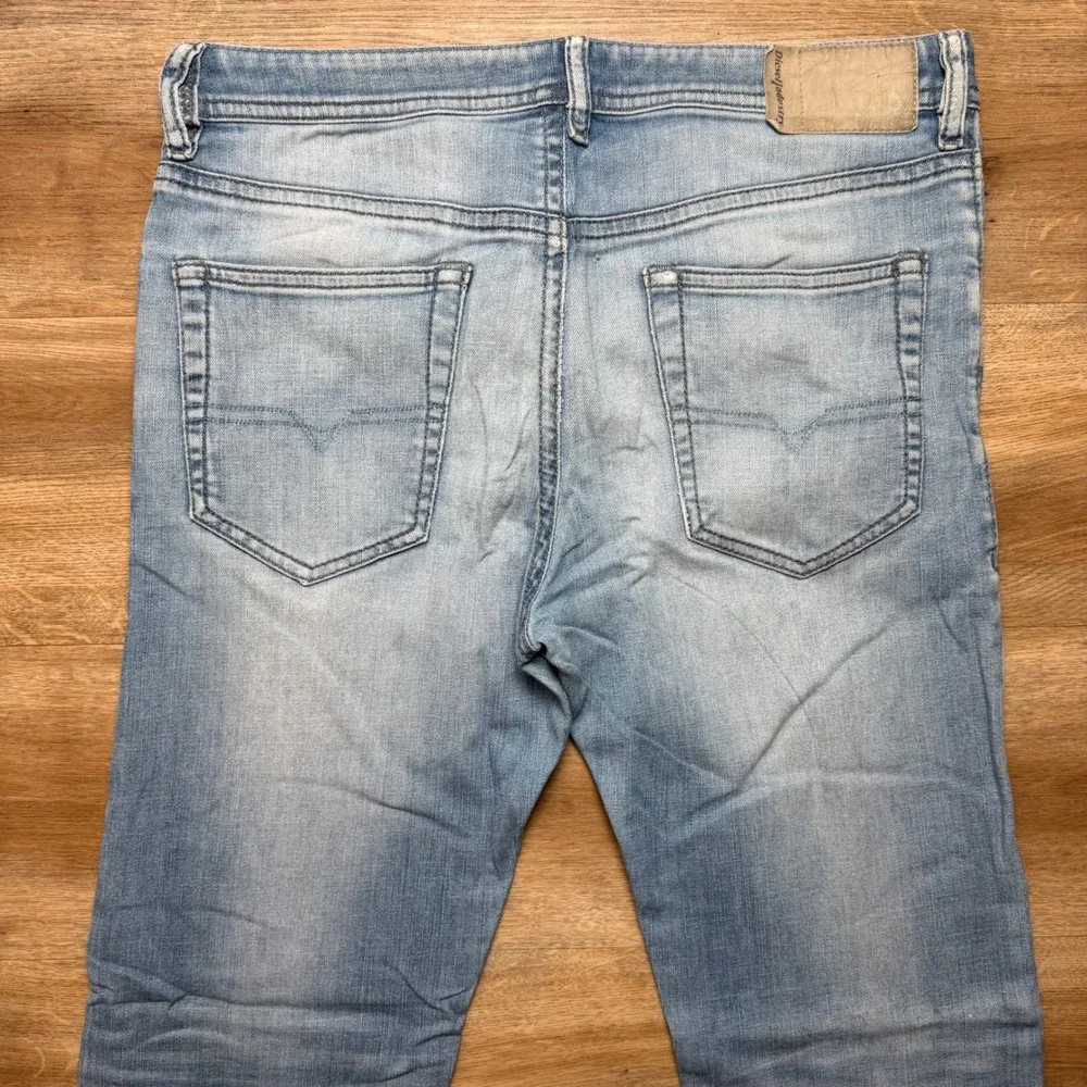 Diesel Buster Jeans Mens 33x32 Light Wash Slim Tapered Stretch Distressed 0831D